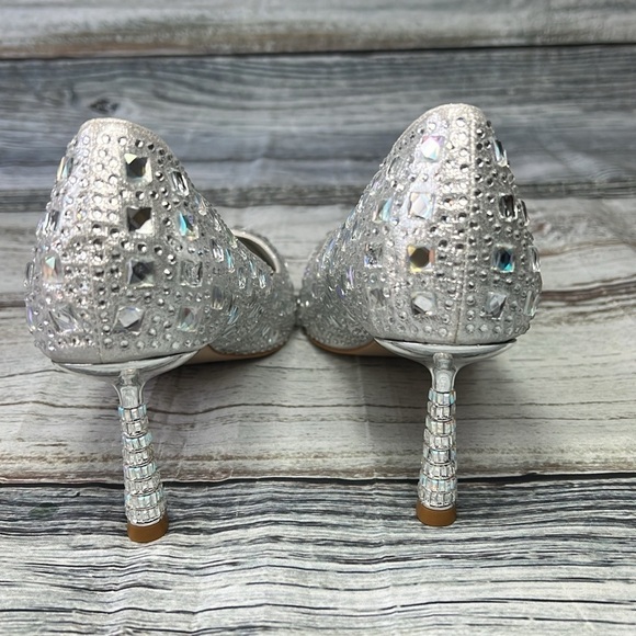 OMINE Women’s Pointed Toe Heels – Silver Rhinestone Embellished – Size 7 - Picture 3 of 11